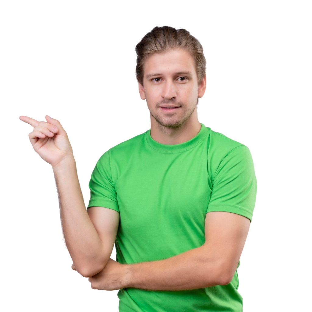 jovem-bonito-vestindo-camiseta-verde-sorrindo-e-apontando-com-o-dedo-indicador-para-o-lado